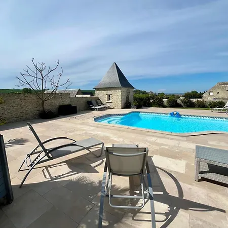 L'aster, Avec Acces Piscine Et Jacuzzi Apartament